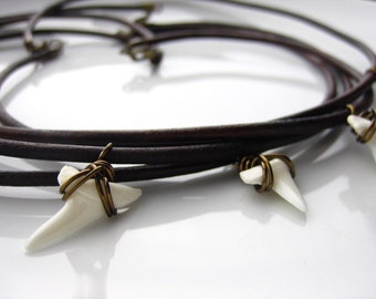 Shark tooth leather jewelry for men, leather choker shark tooth, men leather shark, choker leather