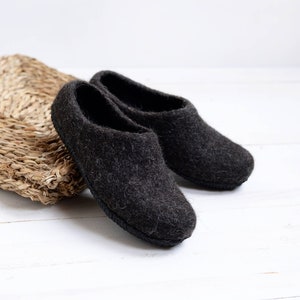 women felt slippers black woolen shoes slippers with natural rubber sole warm home slippers image 1