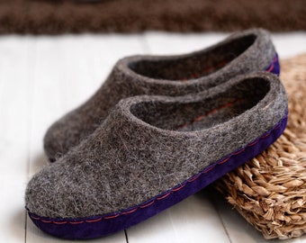 Woman slippers, home wool slippers, slippers, felted slippers, hygge slippers, Christmas gift, step in slippers, gray wool slippers