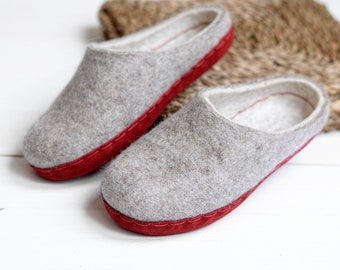 Felt slippers- home shoes- indoor shoes- warm slippers- wool clogs- slippers with leather sole