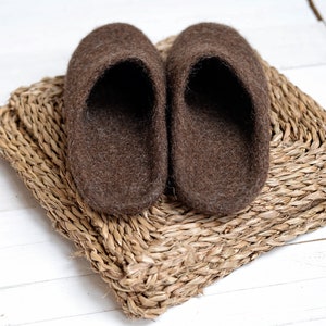 Boiled wool warm woman step in slippers with latex sole sustainable Scandinavian style brown slippers image 4