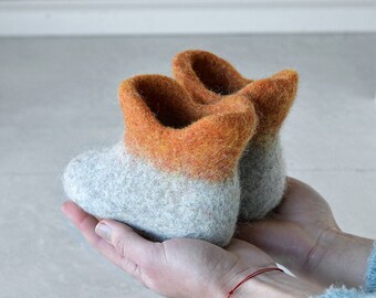 Lightweight and comfy felted toddler wool boots with high ankle for your best children