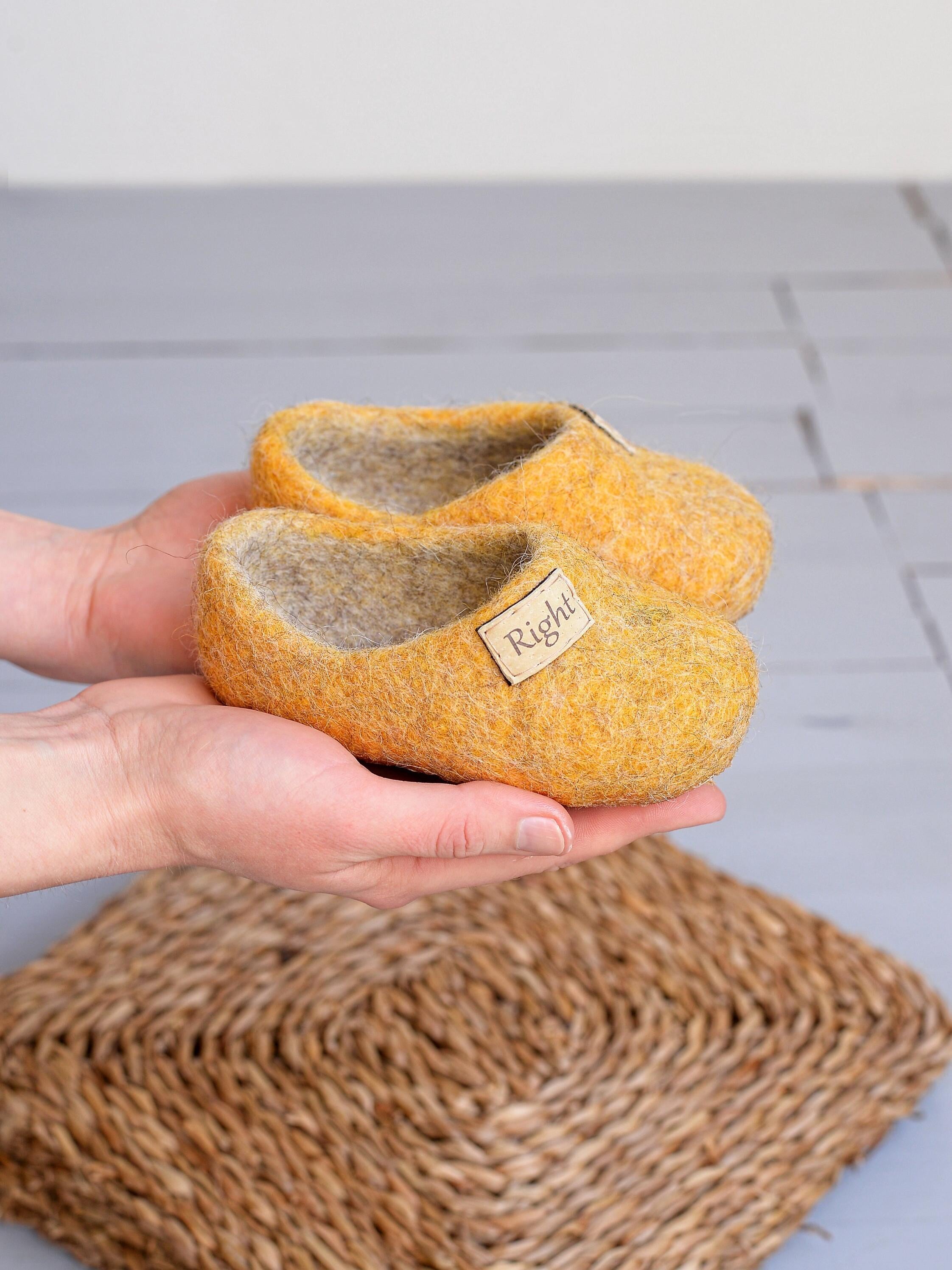 Wool kids slippers in yellow color with left and right side identify tags- FREE SHIPPING