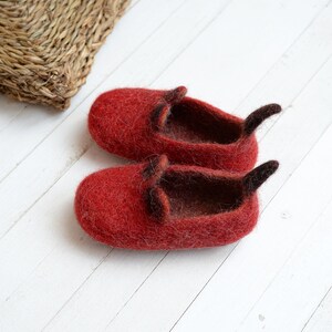 Kids felt slippers with non slip sole - red color boiled wool shoes image 3