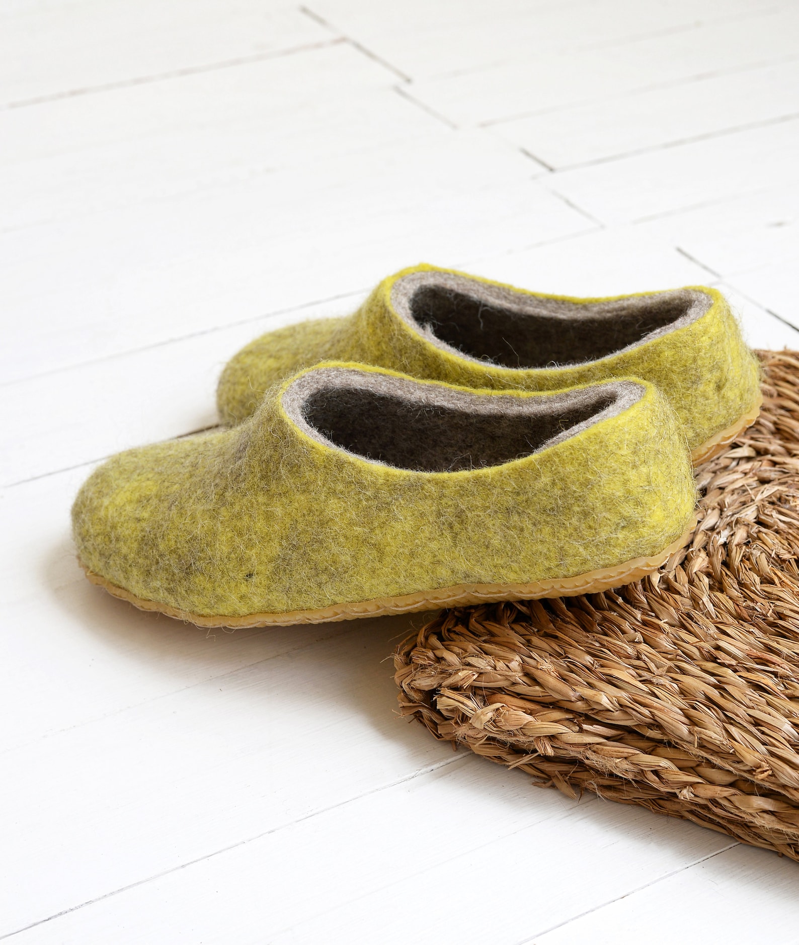 yaoli slippers