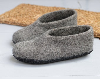 Woman felted slippers from natural organic wool- gray wool slippers- boiled wool slippers- Free shipping slippers