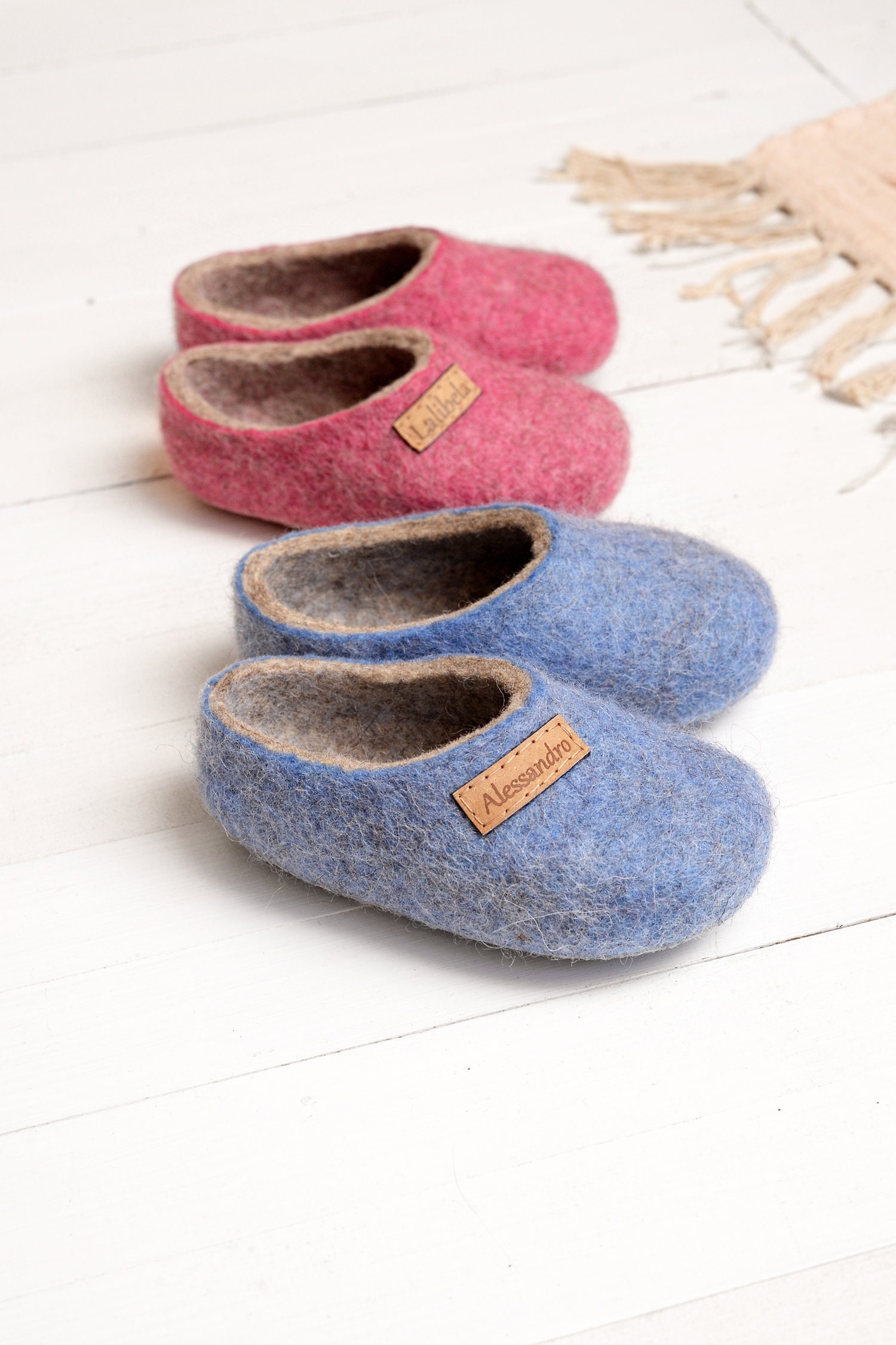 kids felt slippers