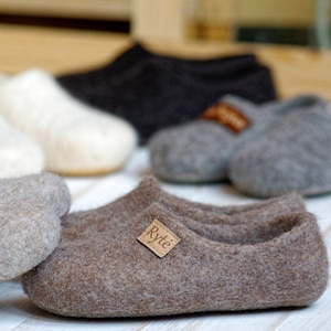 Felt kids slippers felted baby slippers wool baby clogs kids felt shoes wool slippers for children natural wool slippers image 6