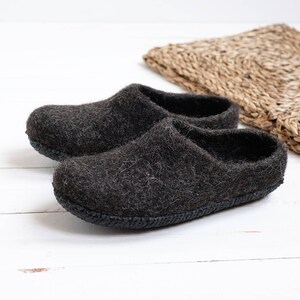 women felt slippers black woolen shoes slippers with natural rubber sole warm home slippers image 2