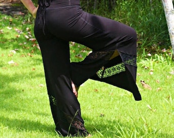 HIGH WAIST flowy palazzo pants, open slits flared legs pants detailed with lace