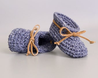 Blue Jean Baby Boy Summer Shoes, Crochet Baby Booties with Navy Leather Soft Soles, Neutral Infant Coming Home Outfit, Handmade Baby Gift