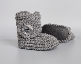 Grey Baby Shoes, Unisex Crib Shoes, Gender Neutral Gift, Black Leather Soft Soles, Gray Newborn Booty, Soft New Walkers, Baby Boy Booties