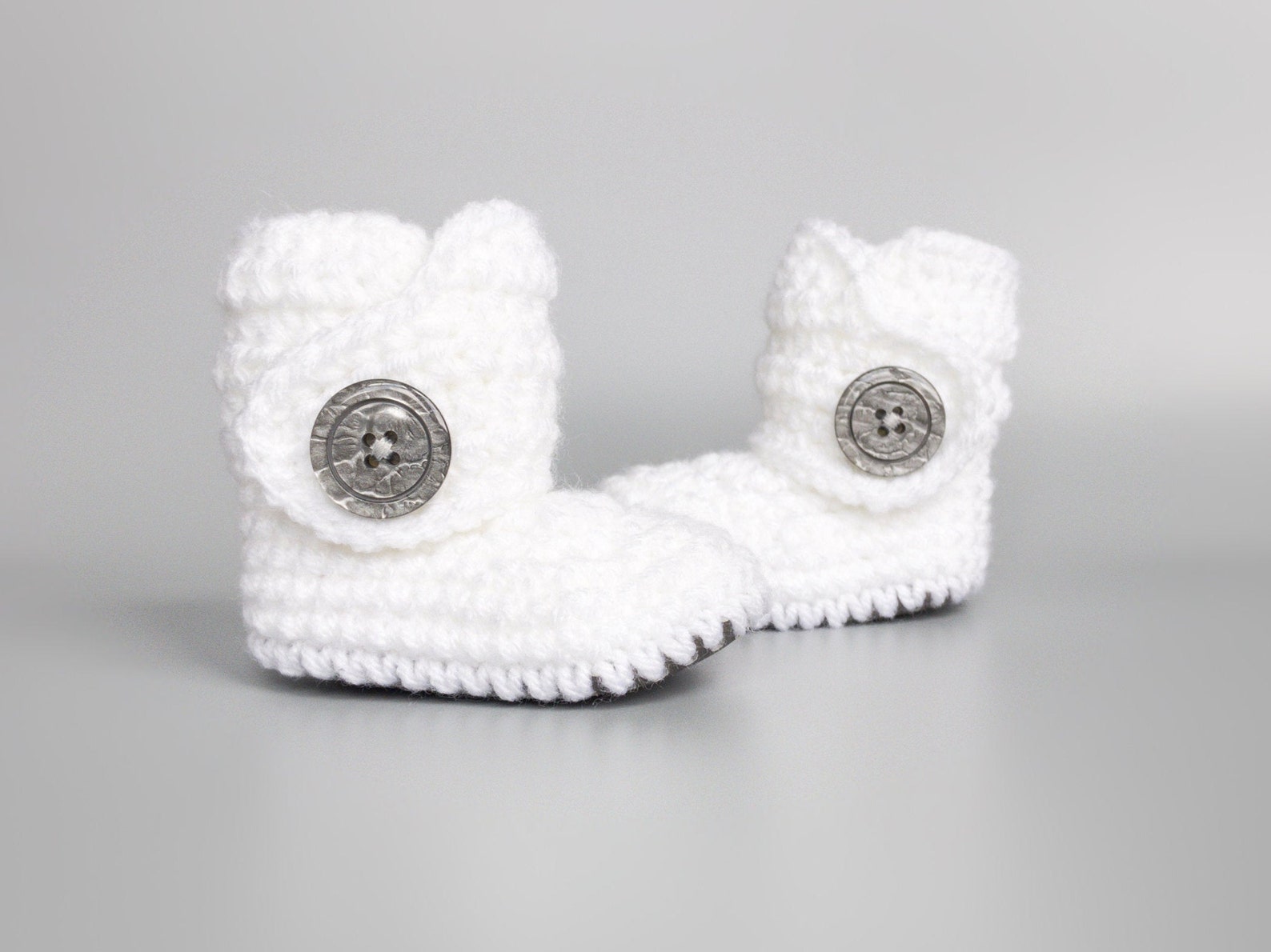 Newborn Booty White Baby Shoes Gender Reveal Gift Neutral Etsy