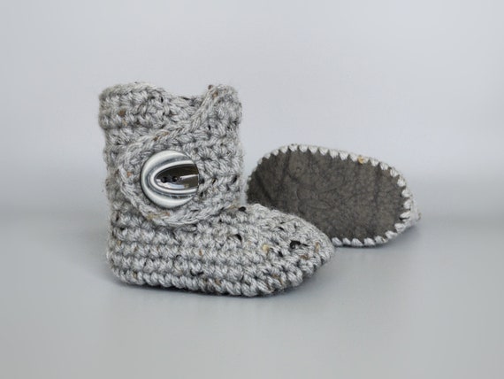 knitted shoes for babies