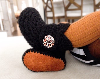 Leopard and Black Crochet Baby Booties with Burnt Orange Leather Soft Soles in 0-3 M to 12-18 M, Baby Shower Gift for Girl, Fall Baby Shoes