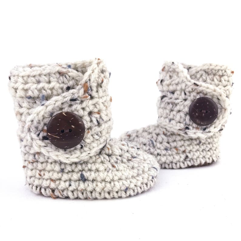 Knitted Baby Booties | Stay at Home Mum