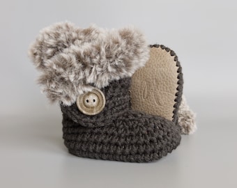 Fur Baby Winter Booties, Neutral Baby Shoes, Gray Crochet Baby Boots, Handmade Newborn Baby Gift and Keepsake