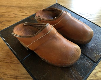 80s clogs