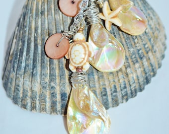 Swivel Clip Keychain Sea Turtles & Shells, Ivory Shells and Sea Turtle Clip, Sea Turtle Clip, Sea Turtle Keychain, Shell Bead Purse Jewelry
