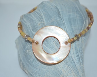Ankle Bracelet Shell Donut, Shell Beaded Anklet, Earthy Anklet, Shell Anklet, Beach Anklet, Beach Style Anklet, Shell & Bead Anklet