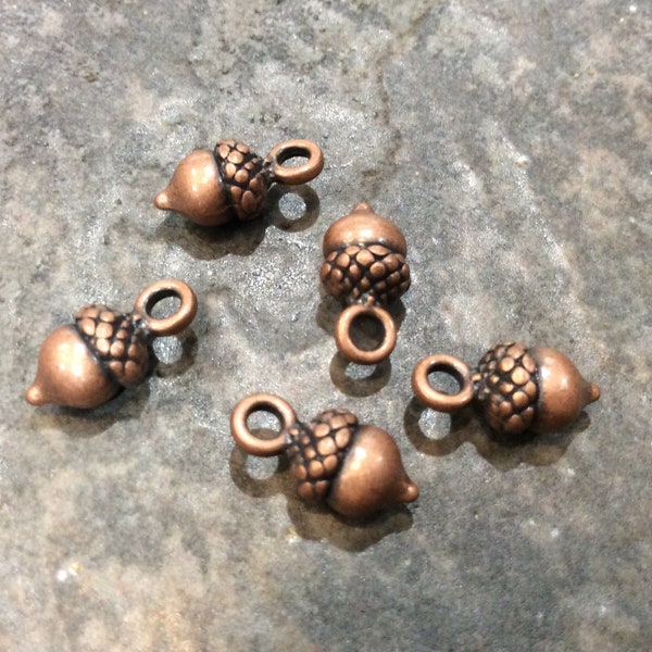 Small Fall Acorn Charms in Antique copper finish Package of 5 charms perfect for bangle bracelets and earring findings for Fall