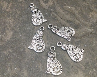 Silver Cat Charms Package of 5 charms for jewelry making Lead free Dotted