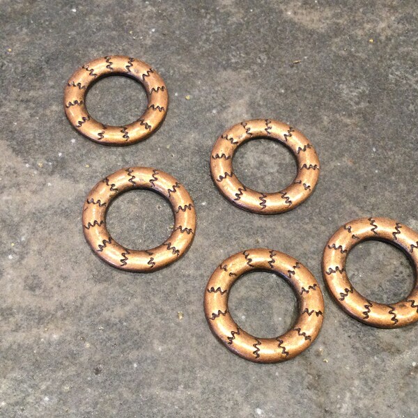 CLEARANCE Copper circle connectors with textured finish and red copper color Package of 5 connectors for jewelry making Earring findings