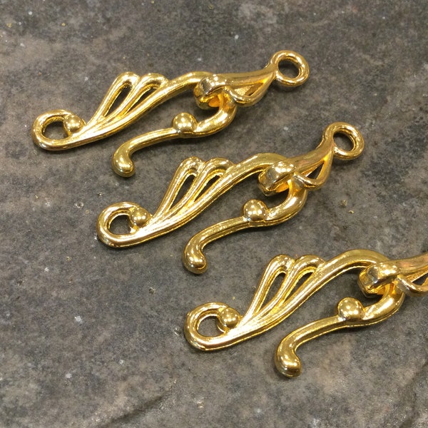 Antique Gold Hook Clasps Filigree style clasps pack of 3 clasps Elegant Antique Gold Jewelry Findings