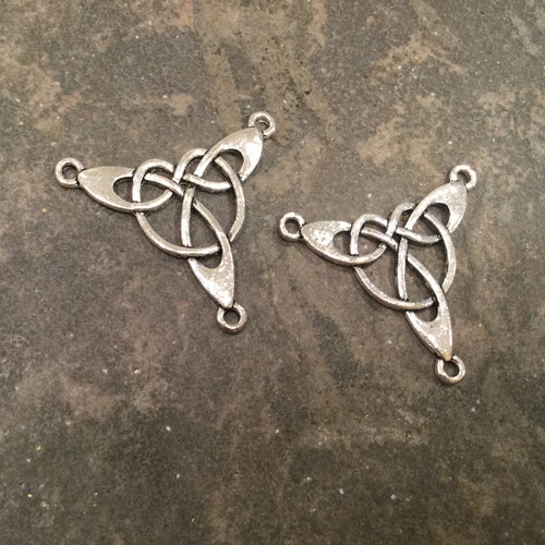 Celtic Knot Pendant Charms Package of 2 Beautiful Quality Etsy