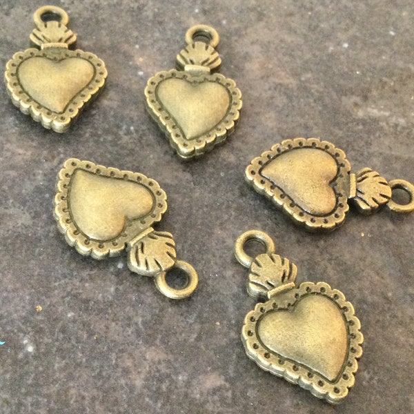 Sacred Heart pendants perfect for jewelry making Package of 5 antique bronze charms Beautiful Quality