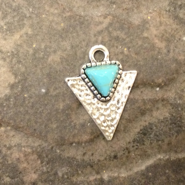 Small Turquoise Arrow pendants with hammered silver finish Turquoise charms for jewelry making