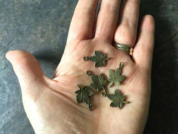 40 Pièces Breloques Feuille D'érable En Alliage Bronze Antique - Pendentifs Pour Bijoux DIY, Collier, Bracelet