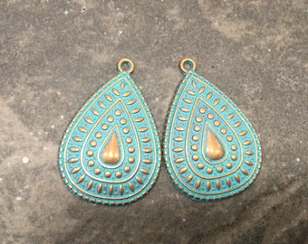 Antique copper with patina Boho filigree pendant with teardrop shape Package of 2 pendants for jewelry making