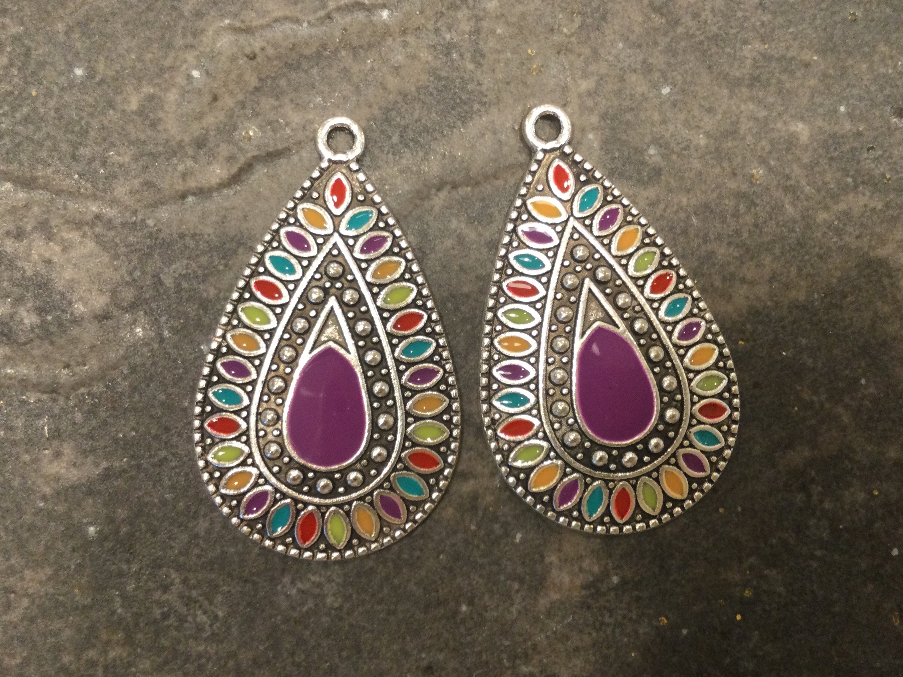 Handpainted Wooden Earrings by Ivy Minniecon – QAGOMA Store