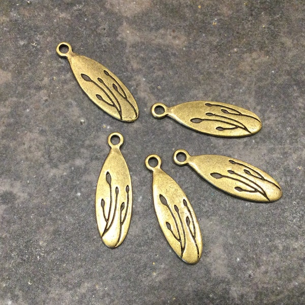 CLEARANCE Rustic Oval Leaf Charm pendants in antique bronze finish Package of 5 charms Perfect for Fall Jewelry