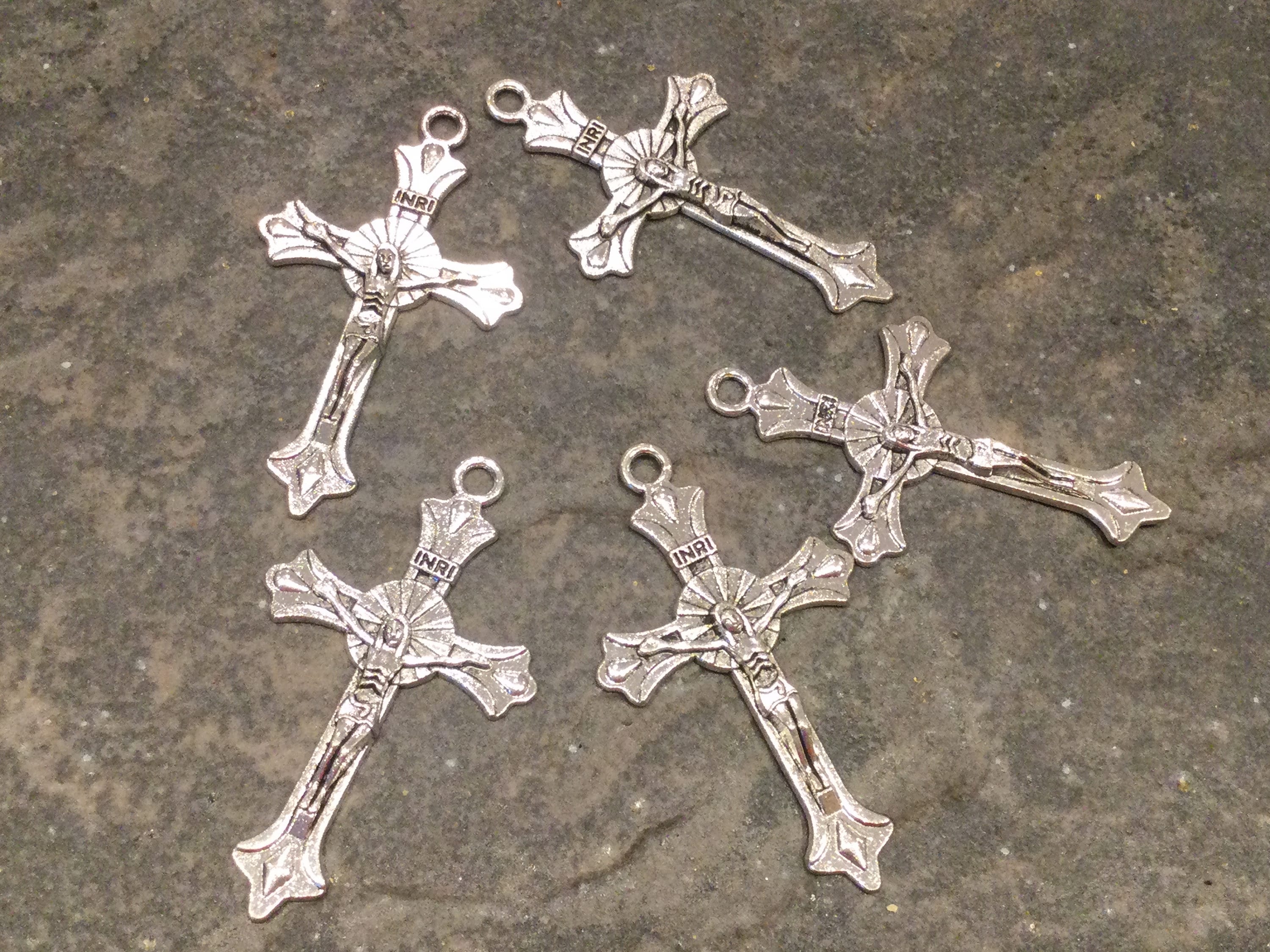 Crucifix - Luminous plastic - MXL [MXL] - $0.10 USD : Ave Marias Circle, Rosary  Making Supplies