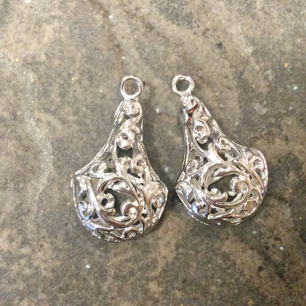 CLEARANCE Silver filigree pendant charms great for earrings Package of 2 platinum plated Nickel free charms