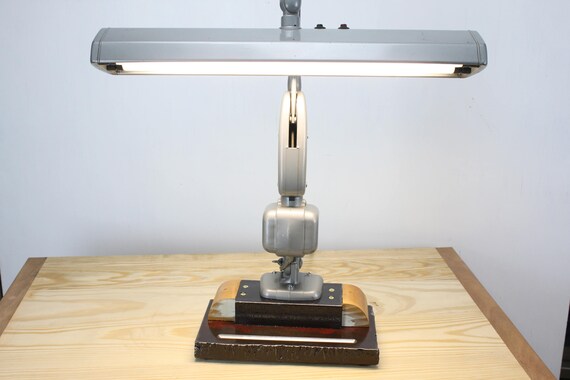 dazor floating fixture model 2124