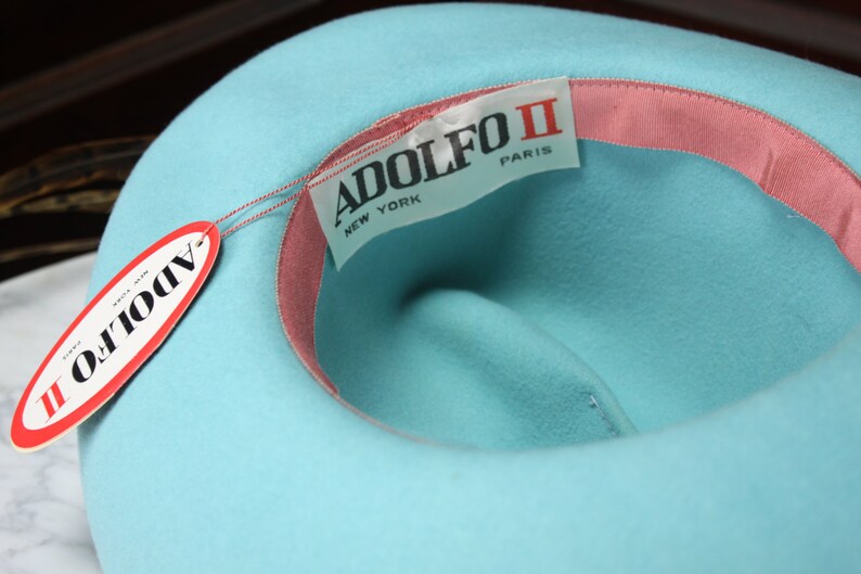 Vintage Women/'s Fashion Cowboy Felt Spring /& Summer Fashion Hat Dead Stock Teal Adolfo II Vintage Musketeer