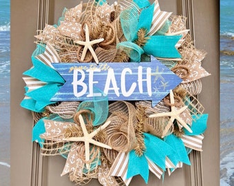 Gone to the Beach Wreath, Front Door Wreaths, Coastal House Decor, Starfish Decorations, Starfish Wreath, Housewarming Gift, Beach Home