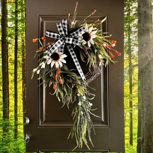 Fall Wreath for Front Door Sunflower Fall Wreaths Farmhouse Autumn Home Decor Fall Fromt Porch Decorations Thanksgiving Wreath Gift for Her