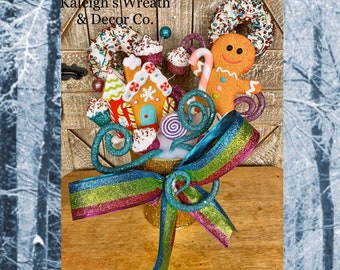 Gingerbread Table Decor, Christmas centerpiece, Christmas candy centerpiece, Gingerbread House Decor, Whimsical Christmas Decorations, Donut