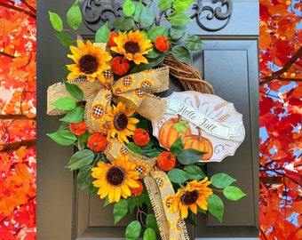 Fall Sunflower Wreath with Pumpkins, Fall Pumpkin Wreath, Orange pumpkin Wreath, Wreath for Front Door, Fall Door Decor, Autumn Home Decor