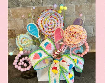 Candy Themed Party Centerpieces, Fake Candy Lollipop Birthday Boquet, Little Girl Birthday Party Decor, Fake Cupcakes, Girl Birthday Gift