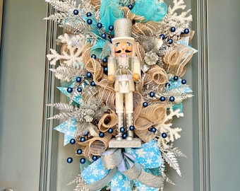 BEST SELLER~ christmas front door wreath, christmas decor, wreaths, christmas swag, nutcracker swag, nutcracker wreath, evergreen wreath