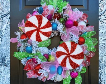Christmas Wreath for Front Door, Ornament Wreaths, Christmas Candy Decorations, Candy Wreath, Holiday Home Decor, Pink and Blue Christmas