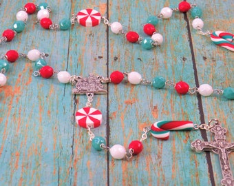 Christmas Candy Rosary - Candy Canes and Peppermint Candy Beads - Czech Beads - Ital Holy Family Nativity Center - Ital Euchaistic Crucifix