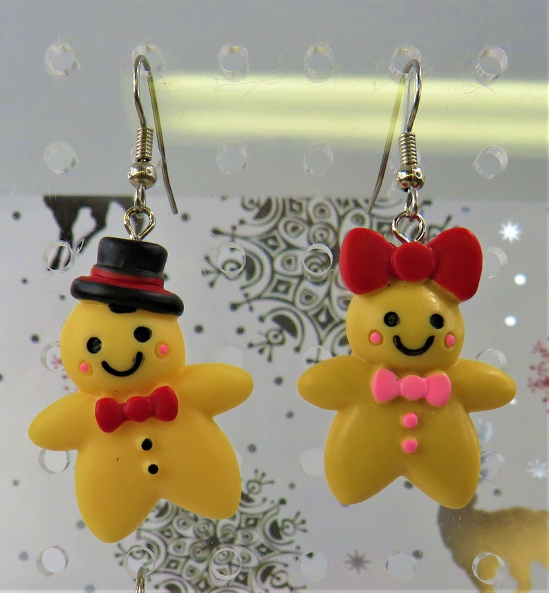 Gingerbread Earrings Gingerbread Man Gingerbread Woman Gingerbread Man & Woman Dark Gingerbread Man Gingerbread House 5 Styles G-bread Man & Woman