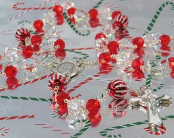 Christmas Rosary - Red and Clear Fancy Faceted Glass Beads - Red &  White Ornament Father Beads - Holy Family Center - White Enamel Crucifix