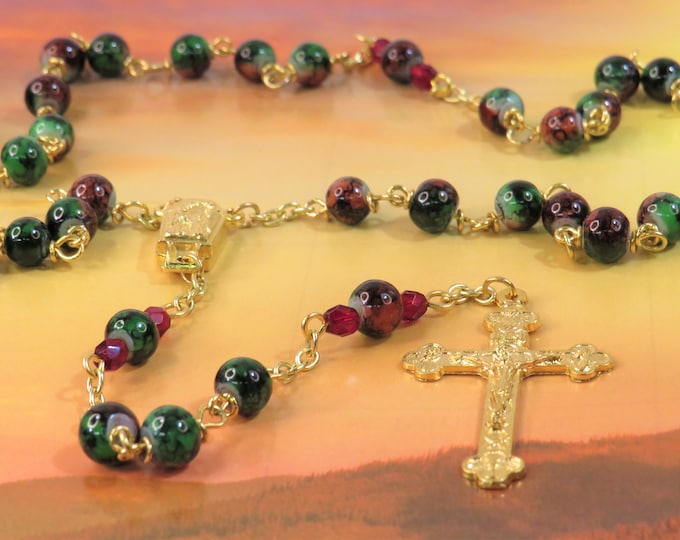 Verre Glass Rosary - Forest Green and Wine Red Glass Beads - Italian Gold Our Lady of Lourdes Center - Italian Gold Eucharistic Crucifix